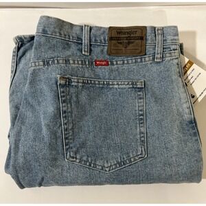 NEW Wrangler Men's Denim Jean Shorts‎ Relaxed Fit Size 46